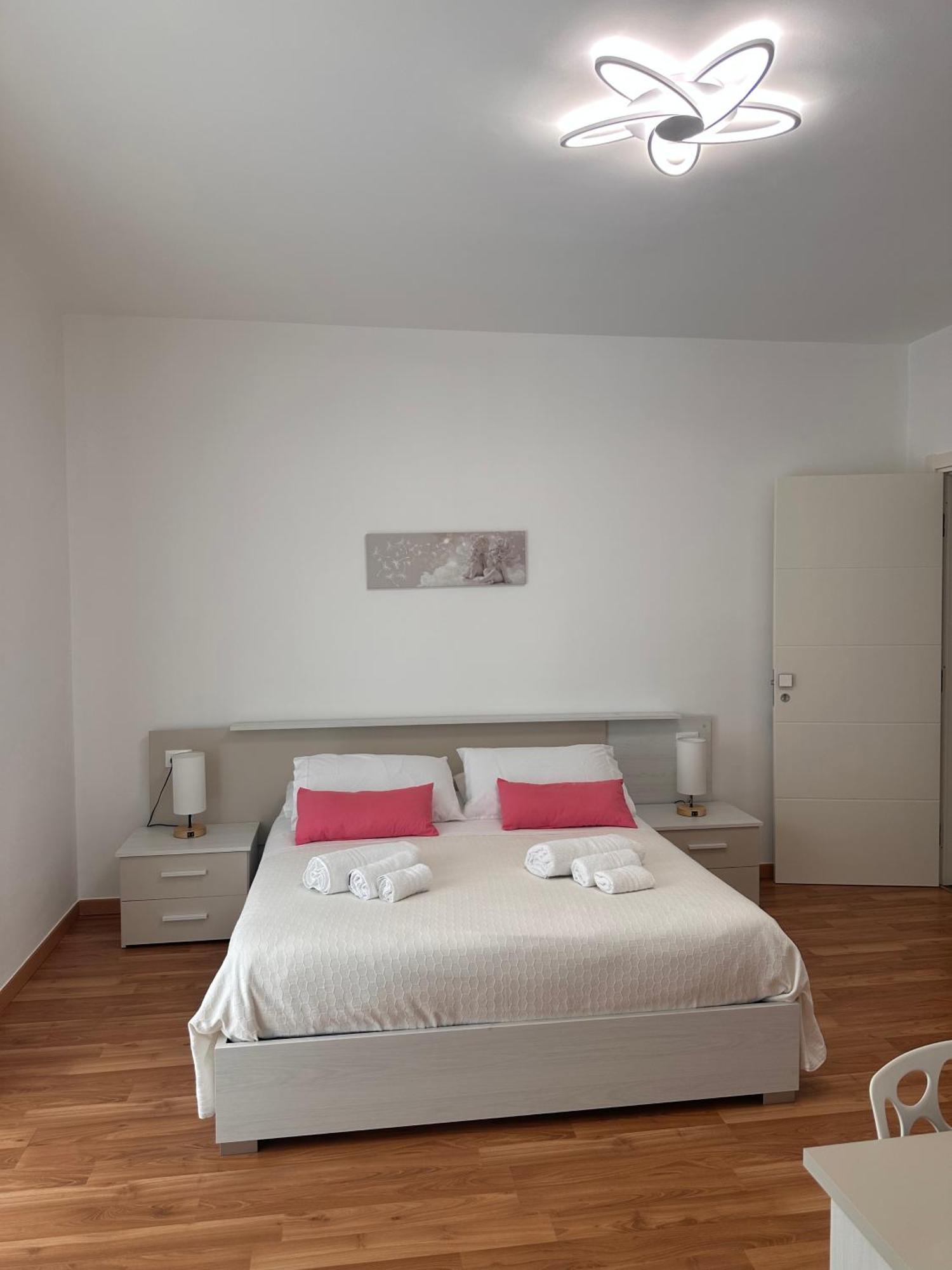 Bnb Nuova Vita Paola Exterior foto